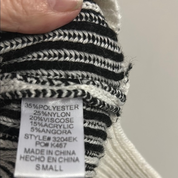 Striped Black and White Sweater - Picture 3 of 4
